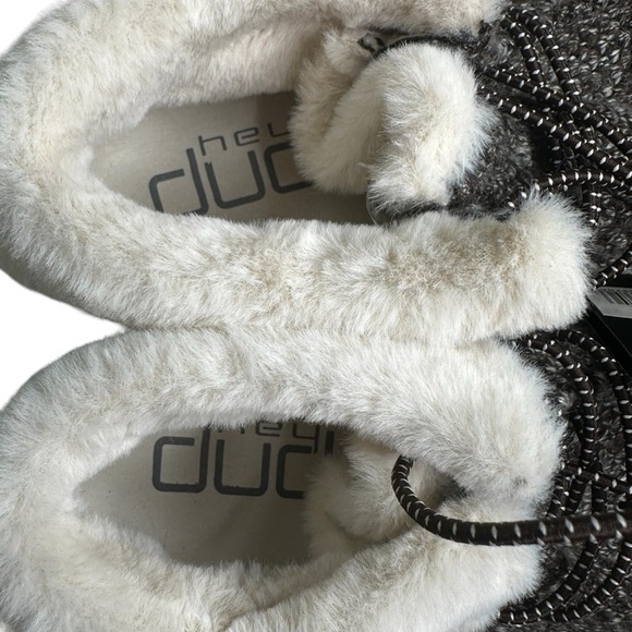 NWT Hey Dude “Britt” Shoes. Size 5 - Picture 9 of 11